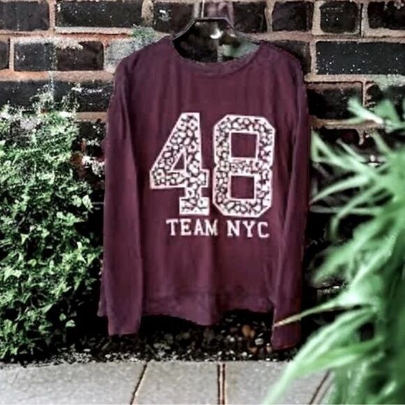 H&M Y2K Sweater Red Animal Print ‘Team NYC 48’ Semi Sheer Sparkling Size M EUC - Picture 5 of 16